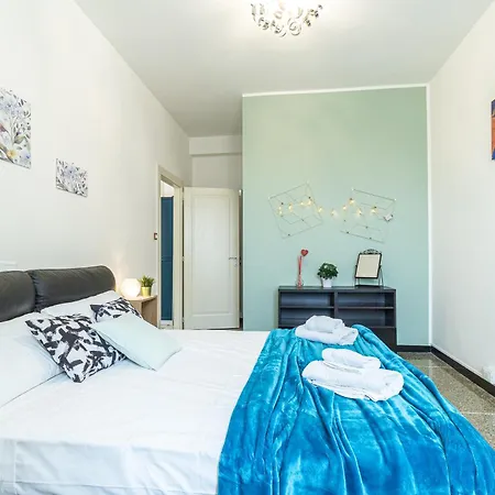 Familybo Ristori Fiera Apartament *