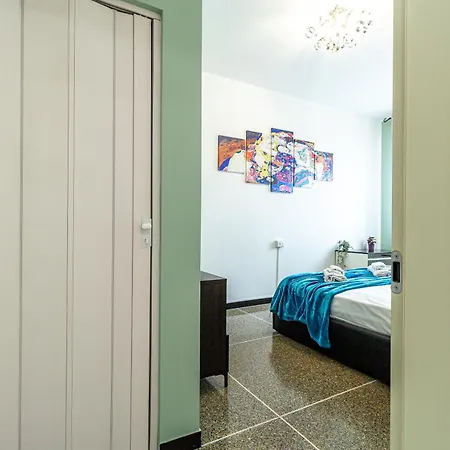 Apartament Familybo Ristori Fiera *